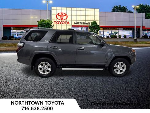 Used 2021 Toyota 4Runner SR5 RWD image 7