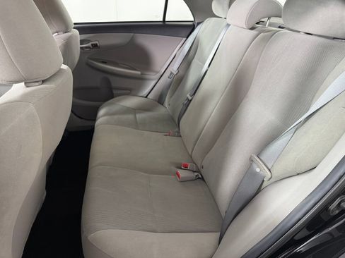 Used 2012 Toyota Corolla LE FWD image 13
