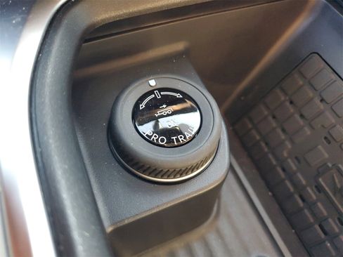 Certified 2025 Ford Expedition Platinum w/ Platinum Ultimate Package image 29