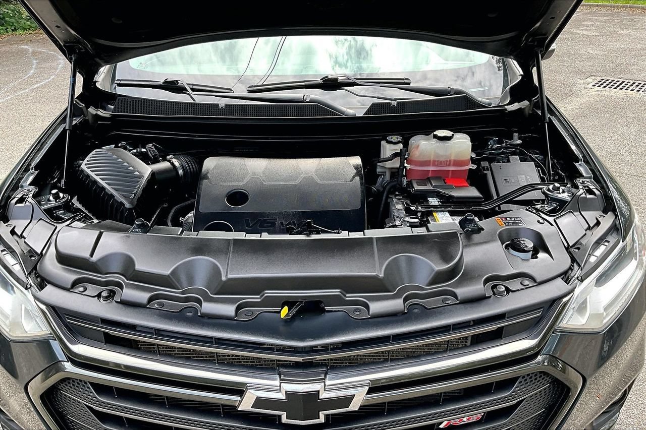 Used 2021 Chevrolet Traverse RS AWD/4WD image 31