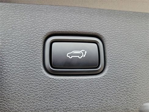 Used 2024 Kia Sportage SX image 34