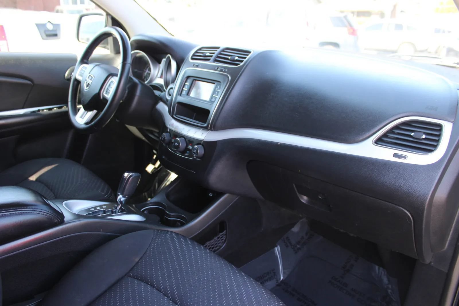 Used 2017 Dodge Journey SE w/ Flexible Seating Group FWD image 18