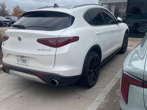 Used 2019 Alfa Romeo Stelvio Ti Lusso w/ Quick Order Package 22X Lusso image 3