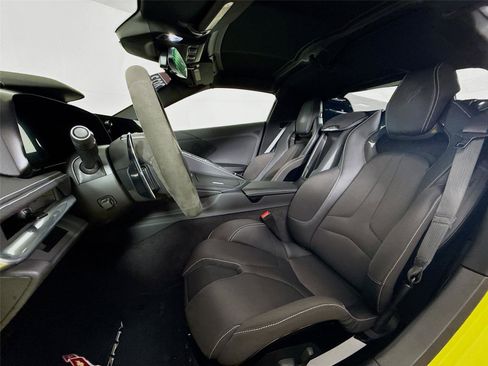 Used 2023 Chevrolet Corvette Stingray Coupe w/ Battery Protection Package image 20