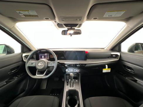 New 2026 Nissan Kicks S FWD image 9