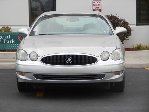 Used 2006 Buick LaCrosse CXL w/ Driver Confidence Package FWD image 8