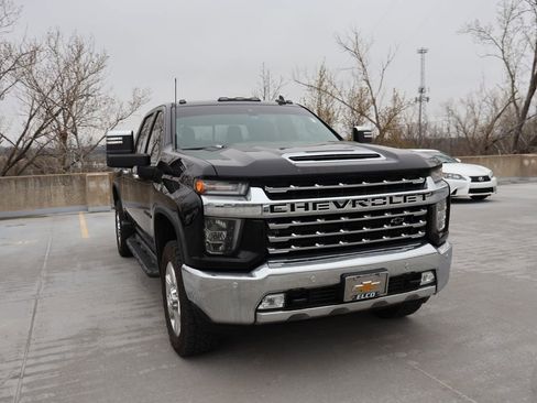 Used 2020 Chevrolet Silverado 2500 LTZ w/ LTZ Plus Package image 5