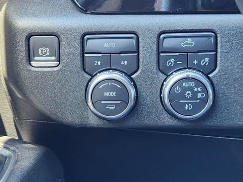 Used 2023 GMC Sierra 1500 Elevation AWD/4WD image 28