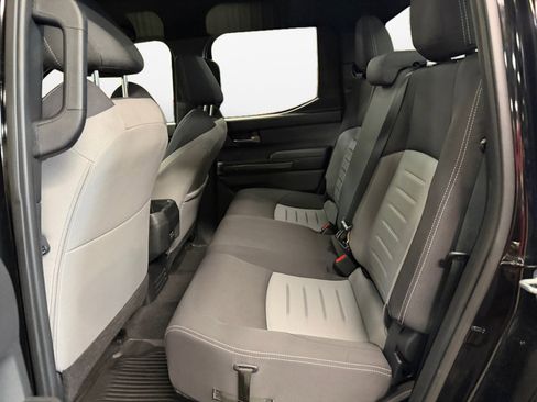 Used 2025 Toyota Tacoma TRD Off-Road image 16