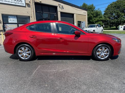 Used 2014 MAZDA MAZDA3 i Sport FWD image 2