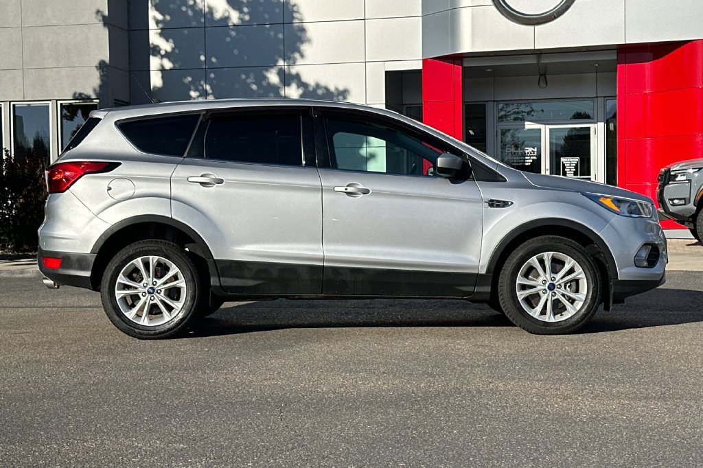 Used 2019 Ford Escape SE AWD/4WD image 3