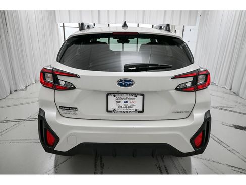Used 2025 Subaru Crosstrek 2.5i Premium AWD/4WD image 6