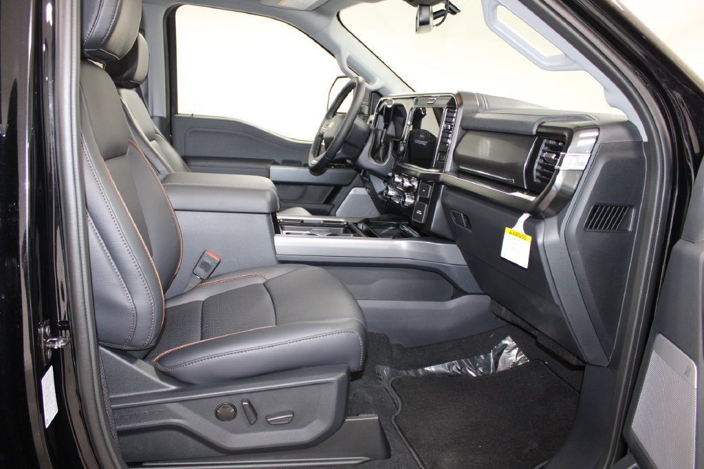 New 2026 Ford F350 Lariat w/ Black Appearance Package AWD/4WD image 30