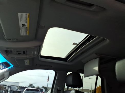 Used 2019 Chevrolet Tahoe Premier image 13