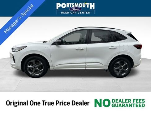 Certified 2023 Ford Escape ST-Line image 2