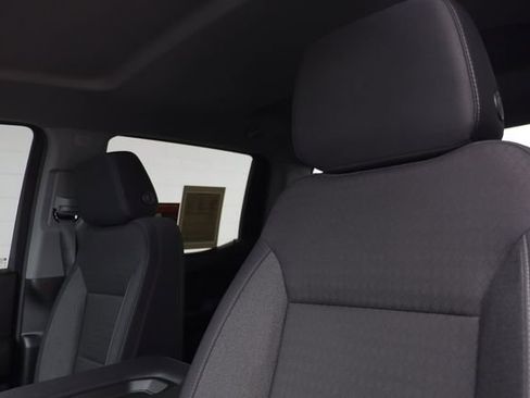 Used 2024 Chevrolet Silverado 1500 Custom Trail Boss w/ LPO, Dark Essentials Package image 13