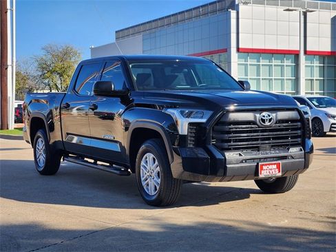Used 2024 Toyota Tundra SR5 image 2