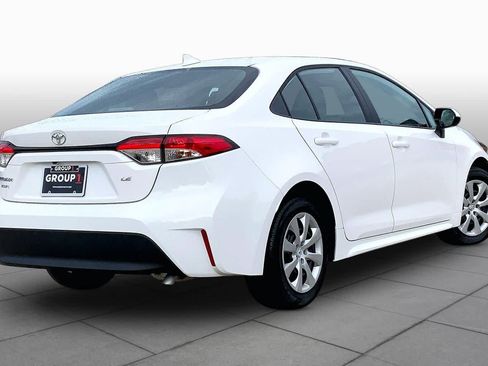 Used 2026 Toyota Corolla LE FWD image 13