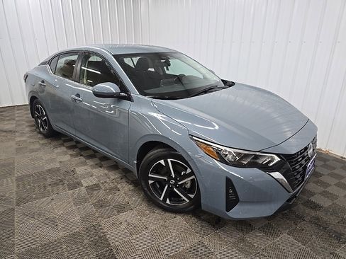 Used 2025 Nissan Sentra SV w/ All-Weather Package image 7