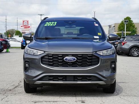 Certified 2023 Ford Escape ST-Line Select w/ Tech Pack #2 AWD/4WD image 2