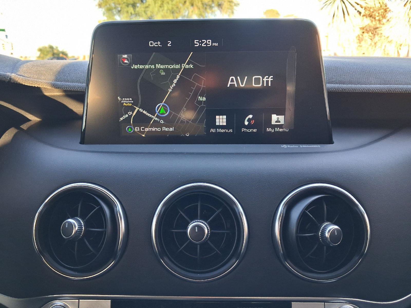 Used 2018 Kia Stinger Premium RWD image 32