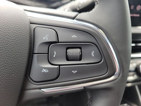New 2026 Buick Envista Sport Touring w/ Convenience I Package FWD image 17