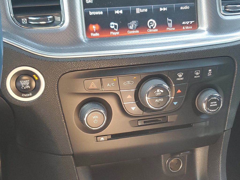 Used 2013 Dodge Charger R/T RWD image 29