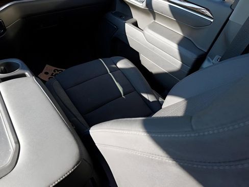 New 2025 GMC Sierra 1500 Elevation image 20