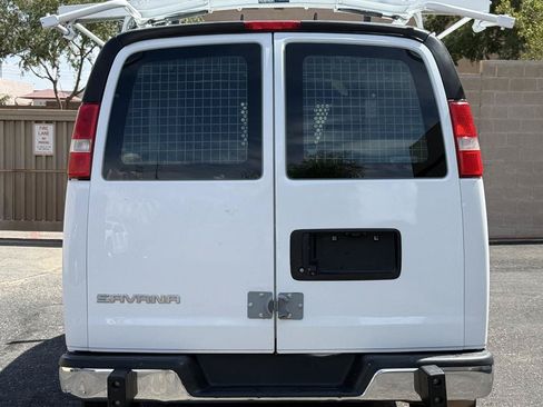 Used 2019 GMC Savana 2500 w/ Driver Convenience Package RWD image 8
