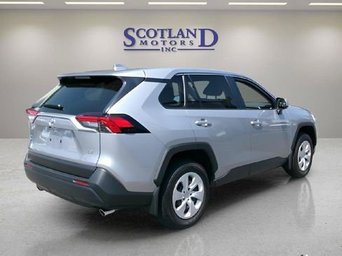 Used 2025 Toyota RAV4 LE FWD image 6