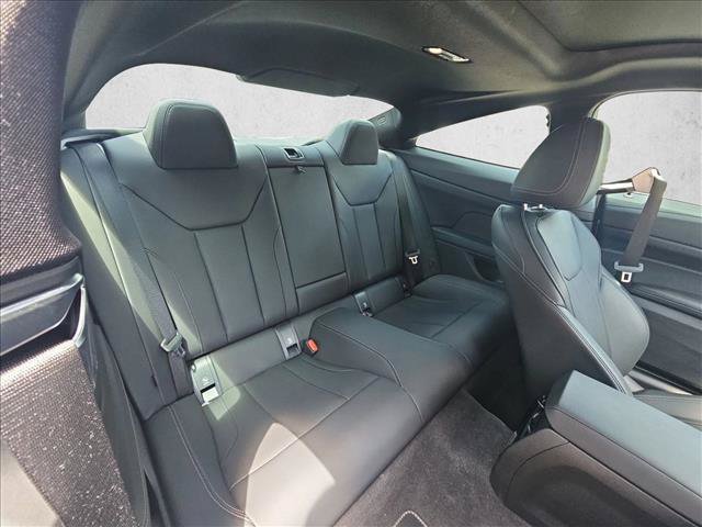 Used 2026 BMW M440i Coupe w/ Premium Package RWD image 17