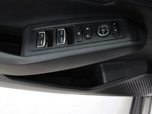 Used 2023 Honda Accord EX image 11