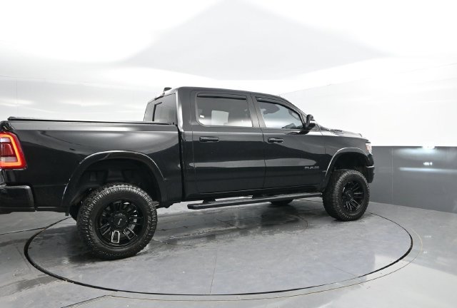 Used 2022 RAM 1500 Laramie w/ Sport Appearance Package AWD/4WD image 2