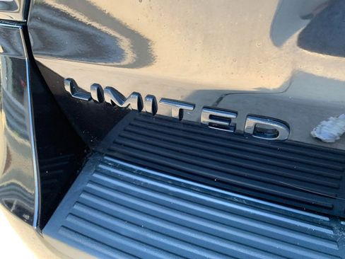 Used 2021 Ford Expedition Limited AWD/4WD image 20
