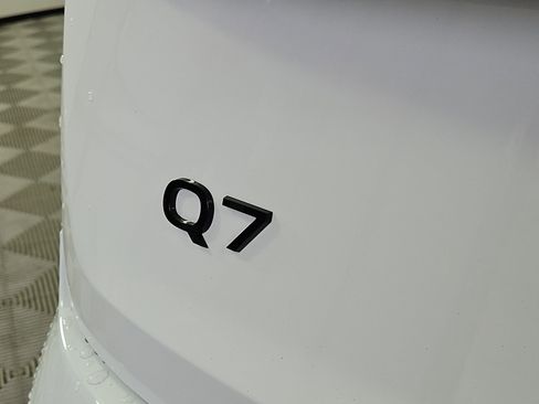 Certified 2025 Audi Q7 2.0T Premium Plus w/ Premium Plus Package image 14
