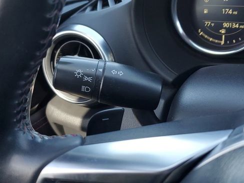 Used 2019 MAZDA MX-5 Miata Grand Touring image 19