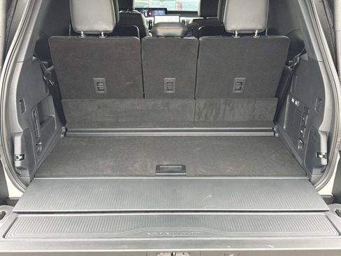 New 2025 Ford Expedition Tremor image 19