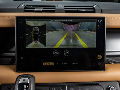 Used 2025 Land Rover Defender 130 X image 21