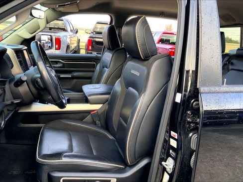 Used 2022 RAM 1500 Laramie image 14