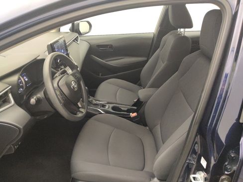 Used 2022 Toyota Corolla LE image 17