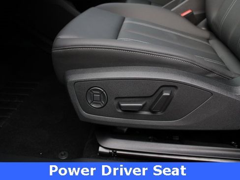 New 2025 Audi Q4 e-tron Premium Plus image 5