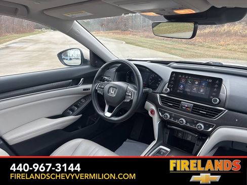 Used 2018 Honda Accord Touring image 36