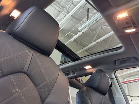 New 2026 Toyota Highlander Platinum AWD/4WD image 20