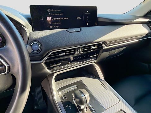 Used 2025 MAZDA CX-70 Plug-In Hybrid w/ Premium Pkg image 29