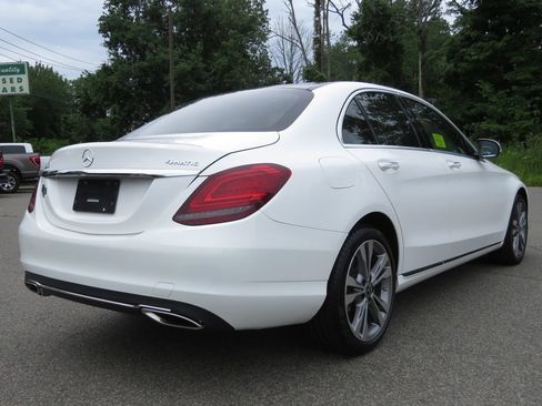 Used 2019 Mercedes-Benz C 300 4MATIC Sedan image 5
