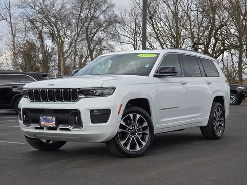 Used 2022 Jeep Grand Cherokee L Overland w/ Luxury Tech Group IV image 2