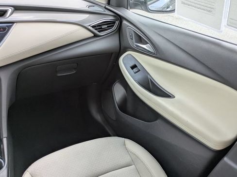 Used 2023 Buick Encore GX Preferred w/ Cold Weather Comfort Package FWD image 17