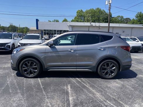 Used 2017 Hyundai Santa Fe Sport image 8