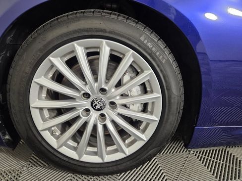 Used 2022 Alfa Romeo Giulia Sprint RWD image 7