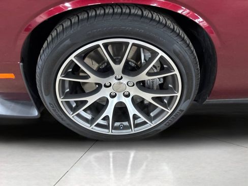 Used 2020 Dodge Challenger SRT Hellcat RWD image 9